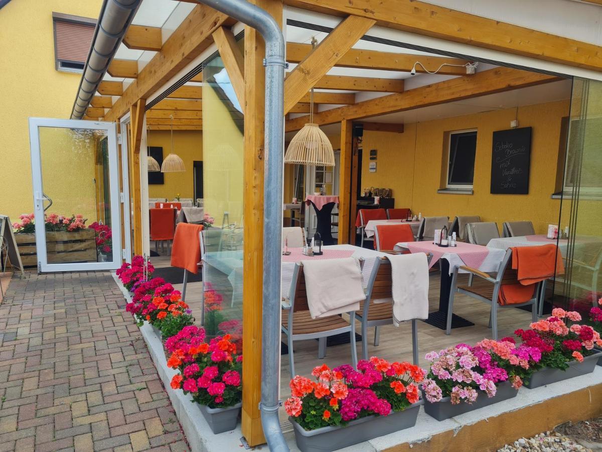 Gasthaus Zur Hecke Schoenefeld Ngoại thất bức ảnh